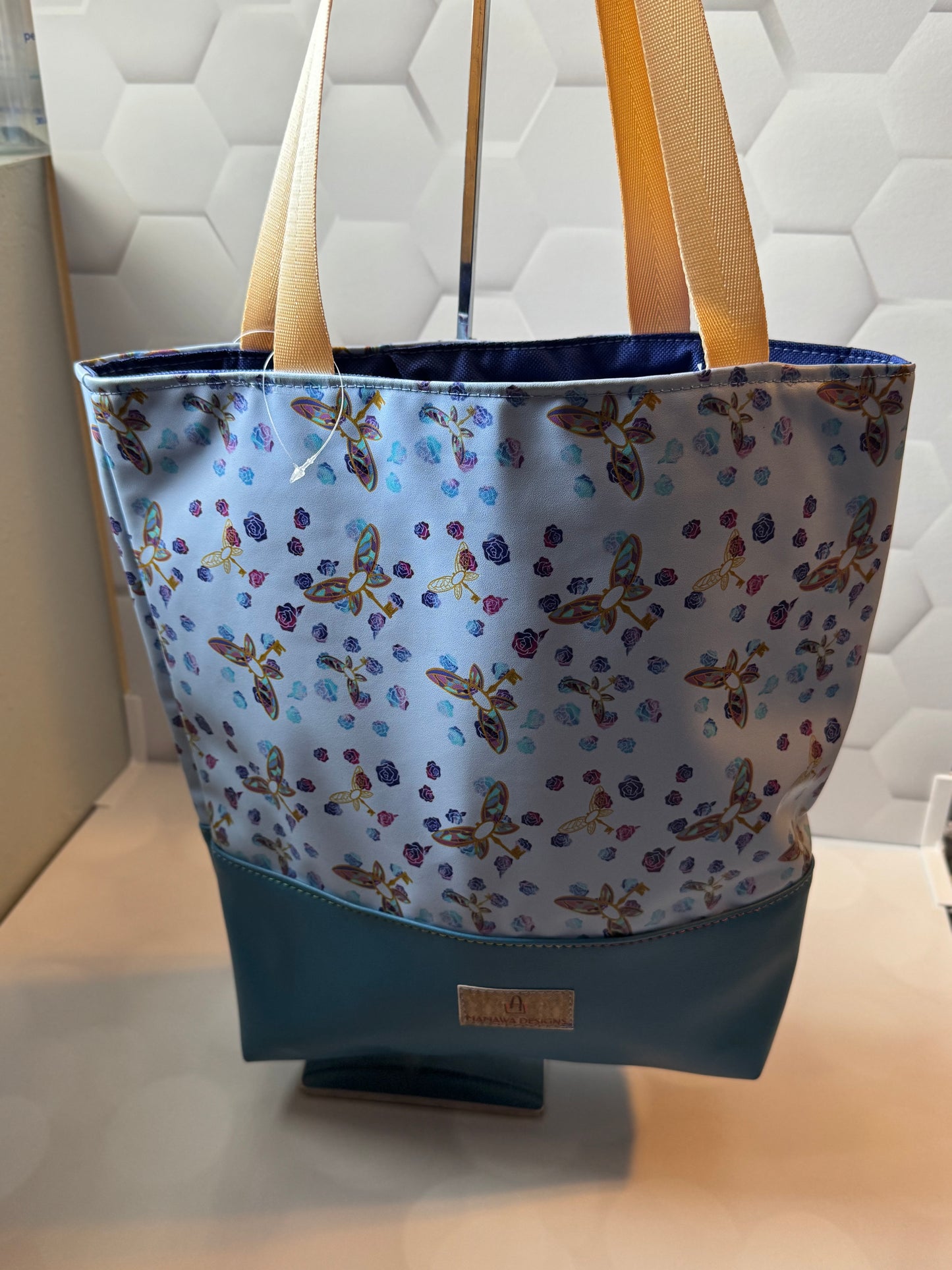 FLYING KEYS TOTES