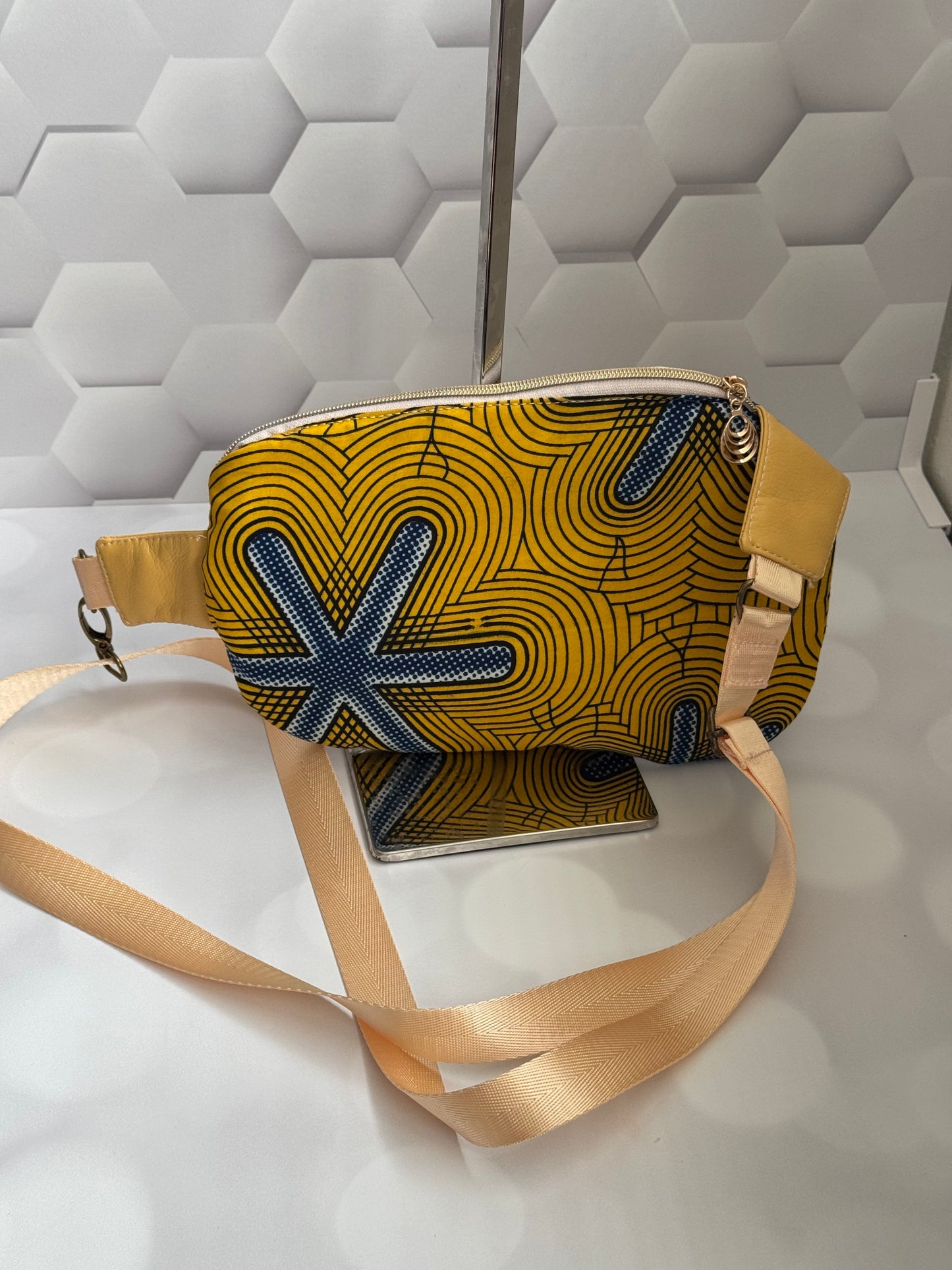 FLAT YELLOW / FANNY/ WAIST BAG