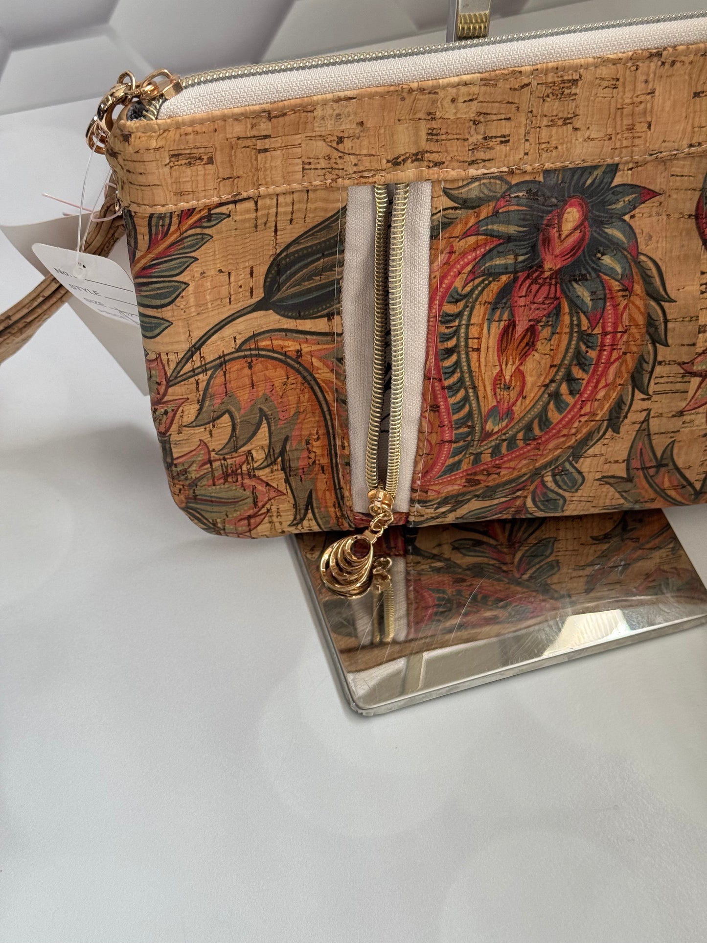 CORK CLUTCH