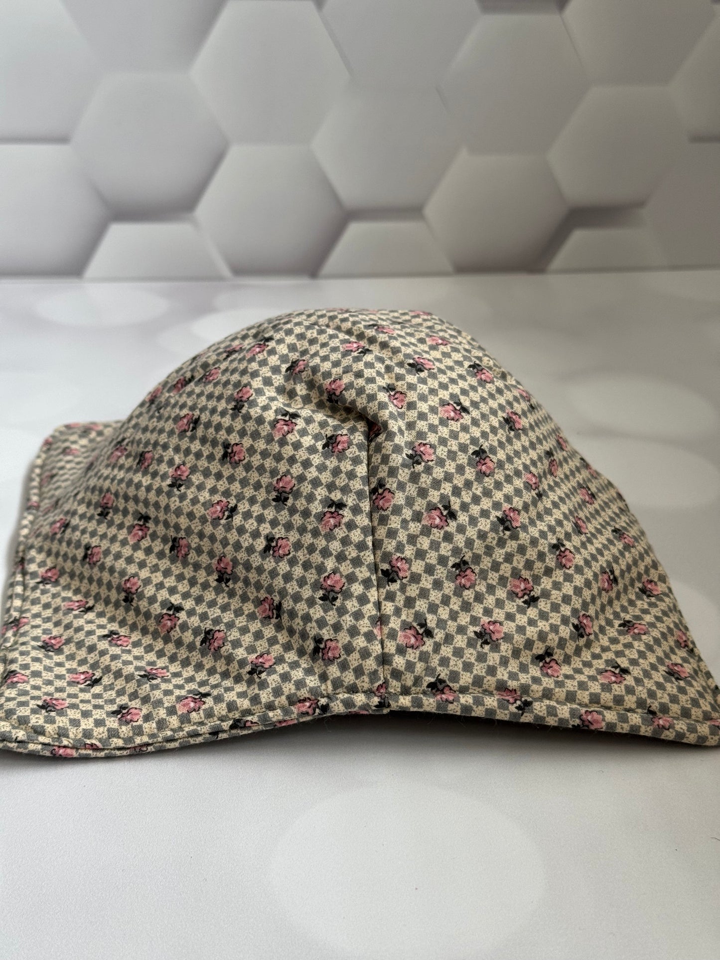 ROSE BOWL COZY
