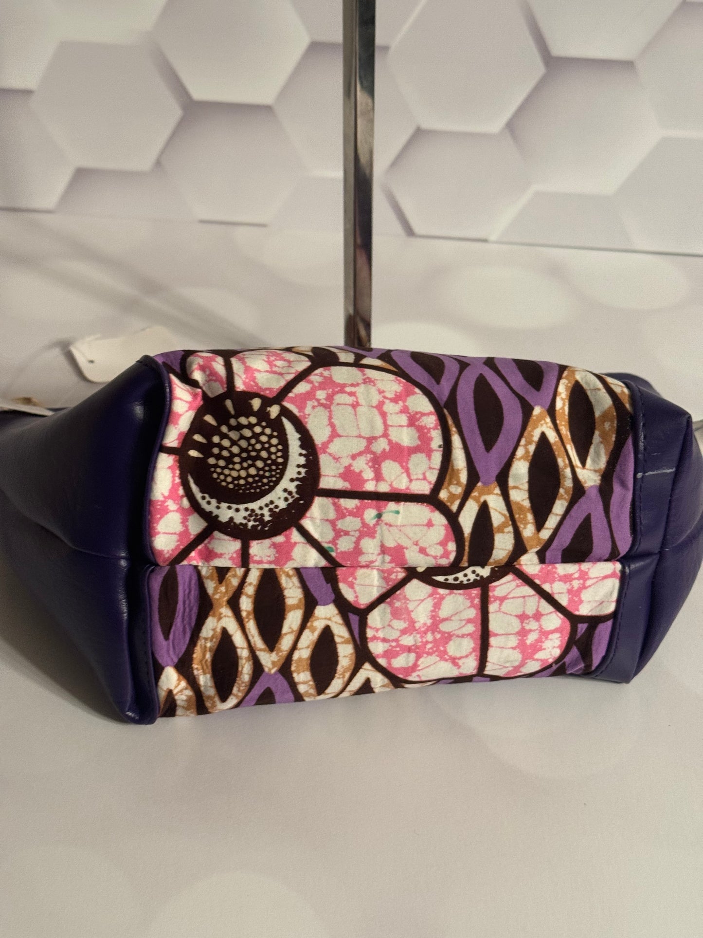 PURPLE AFRICAN BEAUTY BAG/TOILETRY BAG