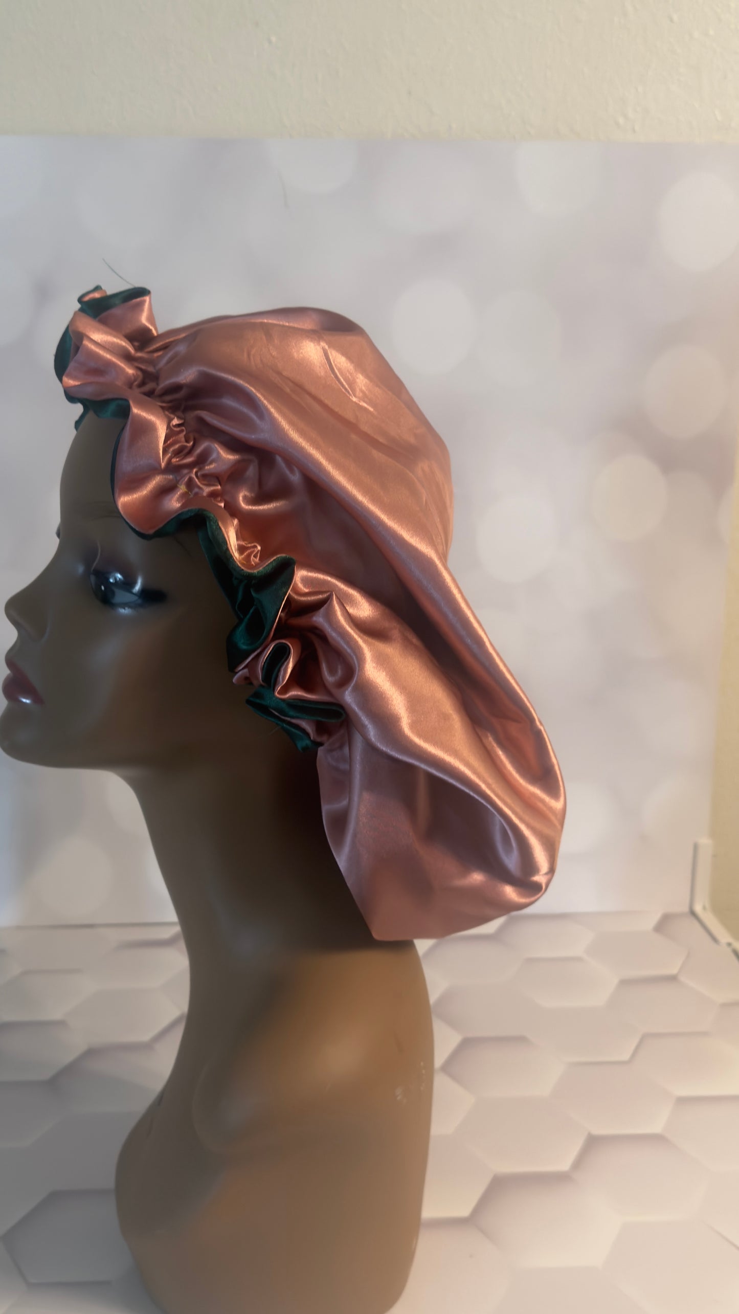 Two-Tone Satin Bonnet - Mauve Taupe & Forest Green