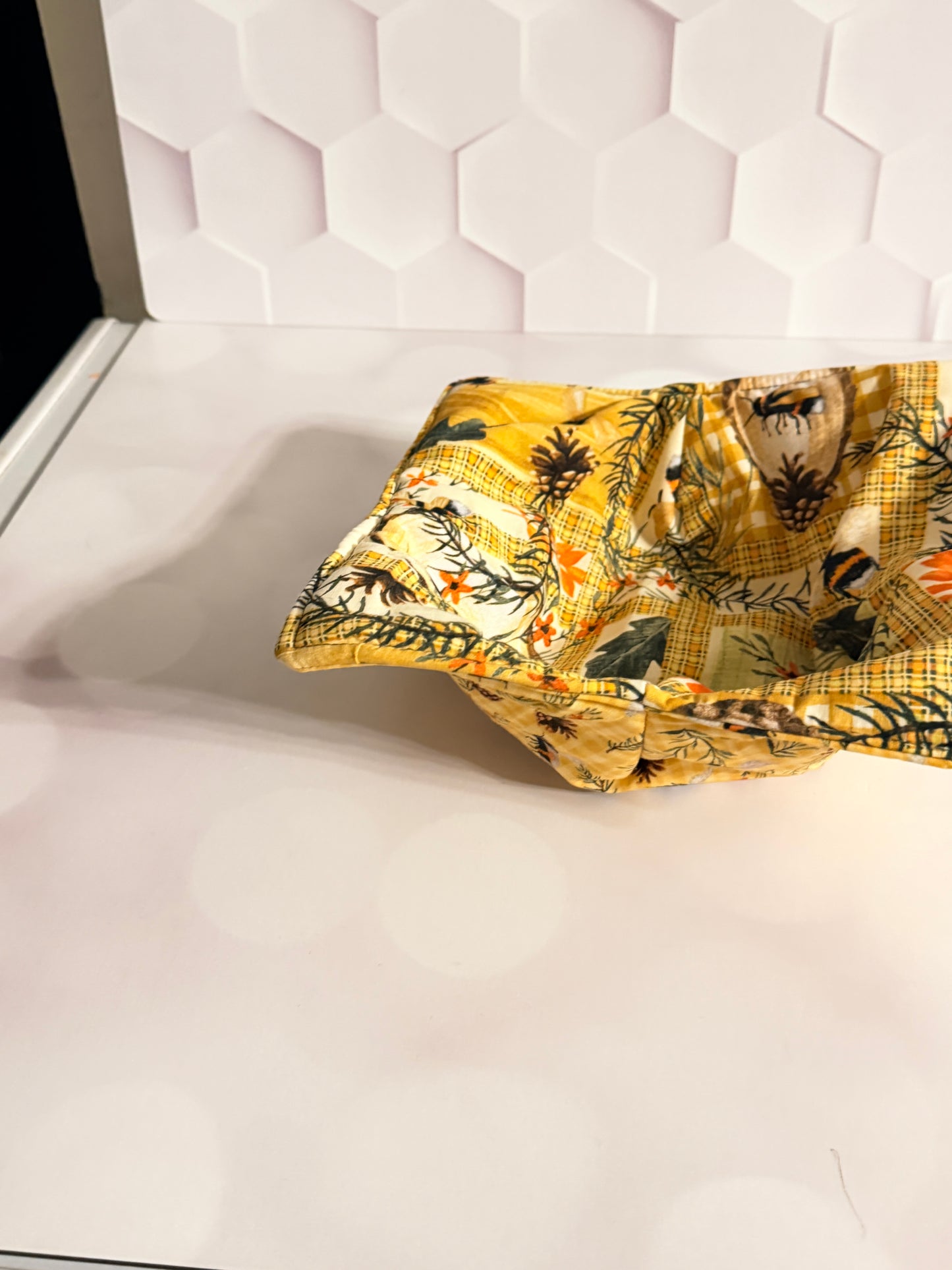 Bees Floral Bowl Cozy