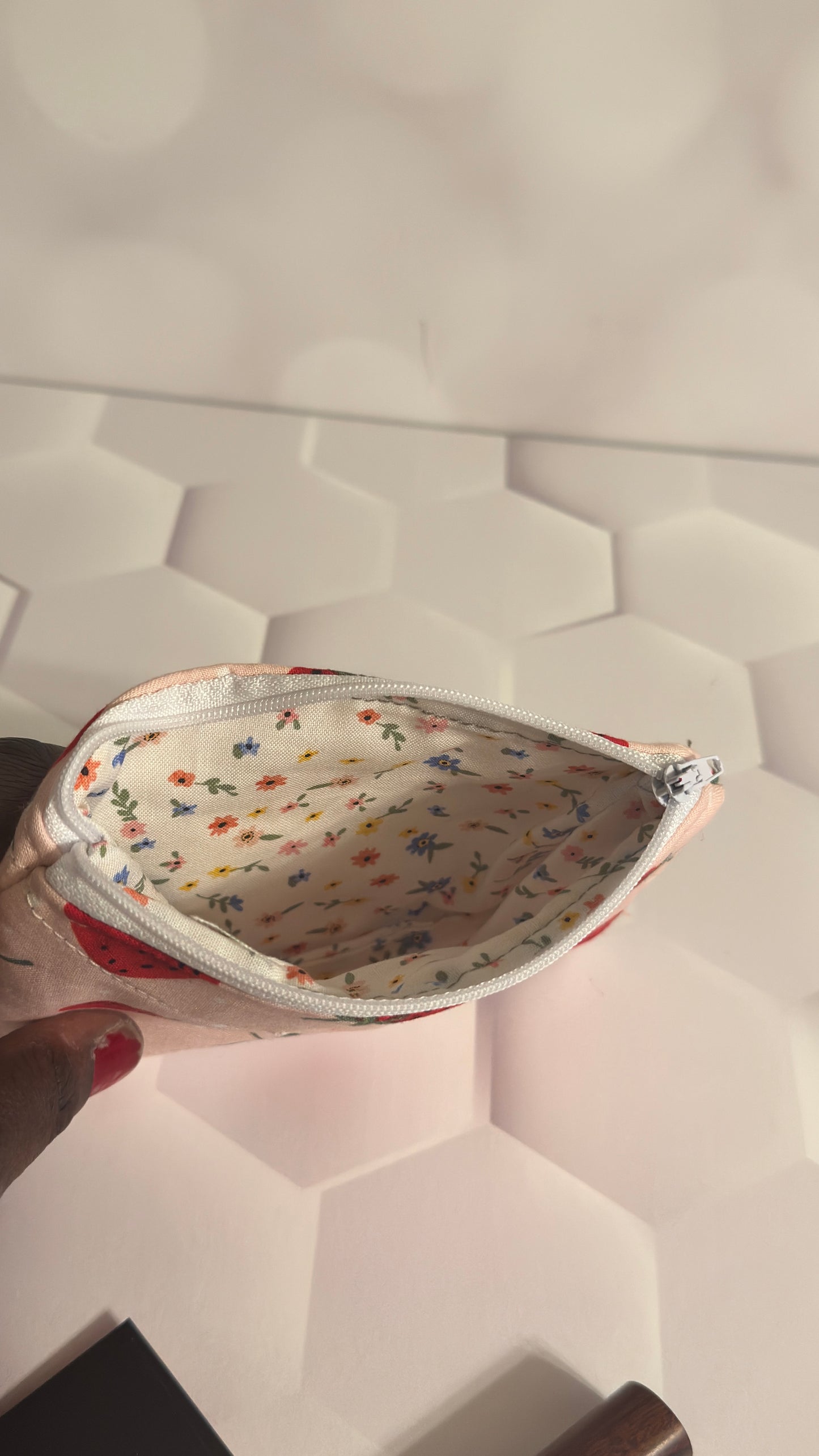 🍓 Strawberry Bliss Quilted Coin Wallet