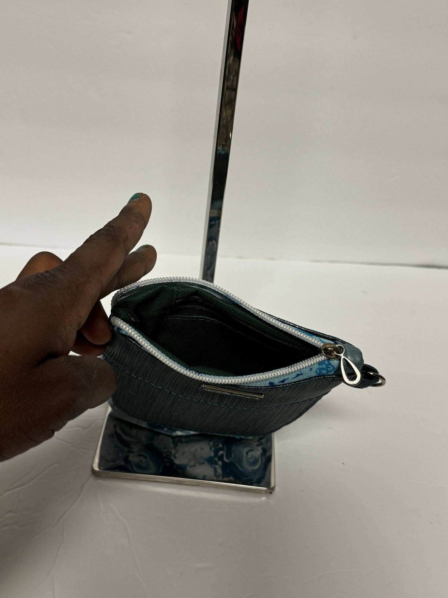 TEAL ROSE ELYSIAN PHONE SLING BAG