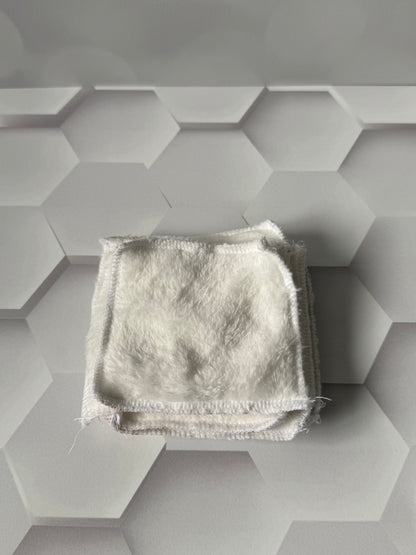 REUSABLE MAKEUP WIPES